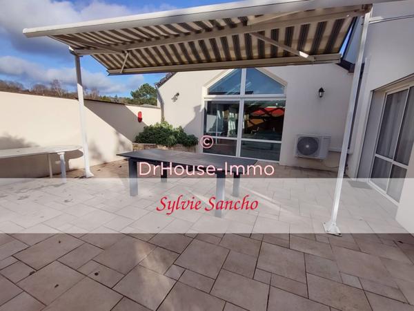 Maison à vendre 8 pièces de 333 m²