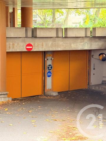 Parking à vendre  11,84 m2 PARIS - 75015