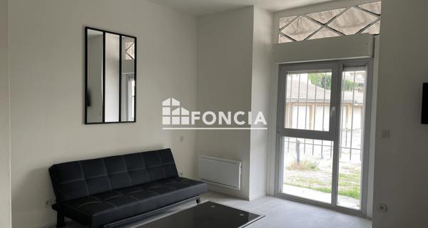 Location Studio meublé 24 m² - Le Péage-de-roussillon 38550