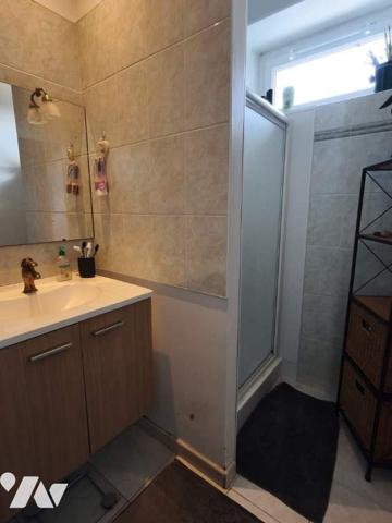 Bel immeuble pour investisseur