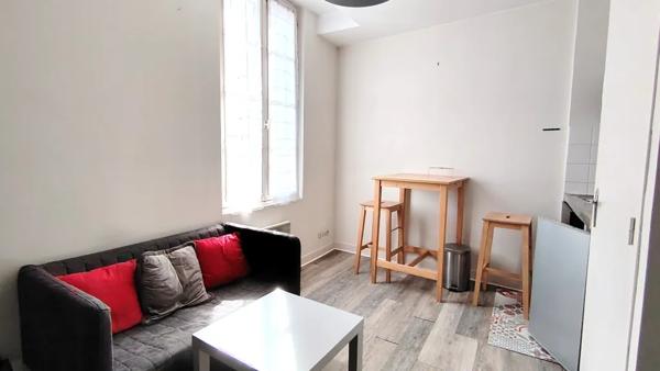 3644LP - Vente Studio ANGERS