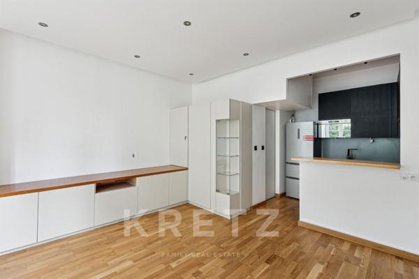 Appartement studio au coeur du 11ème