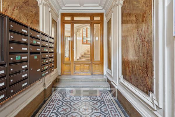 Appartement studio au coeur du 11ème