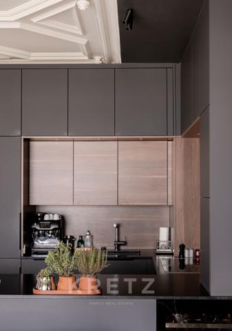 Appartement entièrement rénové dans le 9ème arrondissement