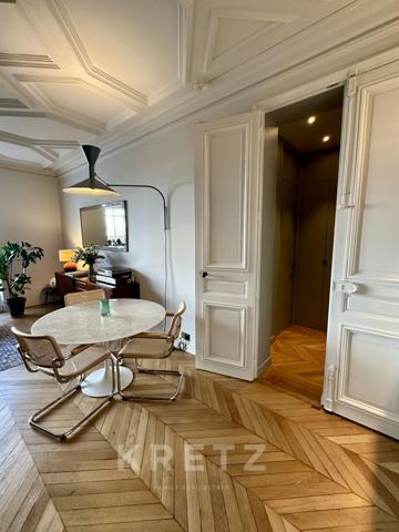 Appartement entièrement rénové dans le 9ème arrondissement