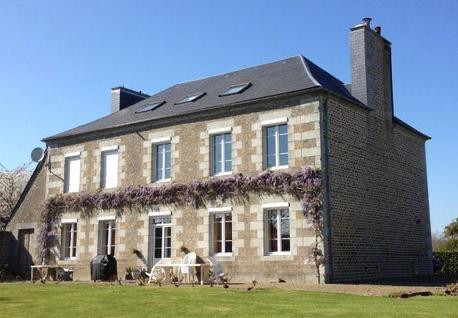 Maison 9 pièces - 308 m²