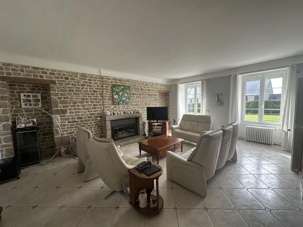 Maison 9 pièces - 308 m²