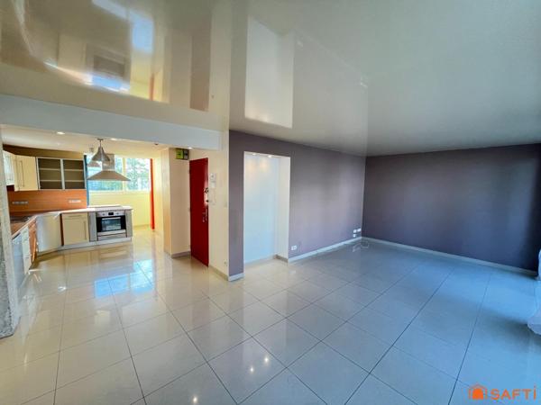 Appartement 2 pièces – 74 m² – Saint-Quentin