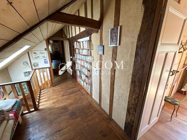 Maison
                                                                                                                                                                                                                                                                                                                        4 pièce(s)                                                                                                                                                                                                          3 chambre(s)                                                                                                                                                                                                          111  m²