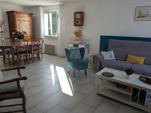 Achat - Maison Les Herbiers 85500 6 pièces 102 m 2 568 m 2