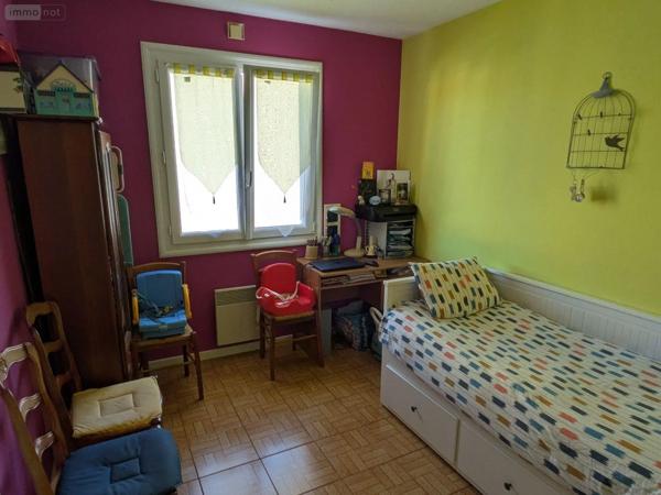 Achat - Maison Les Herbiers 85500 6 pièces 102 m 2 568 m 2