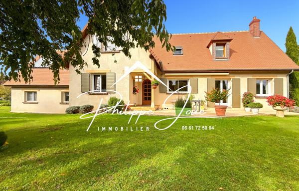 Maison 5 pièces de 170 m2 à St Denis les Sens 89100