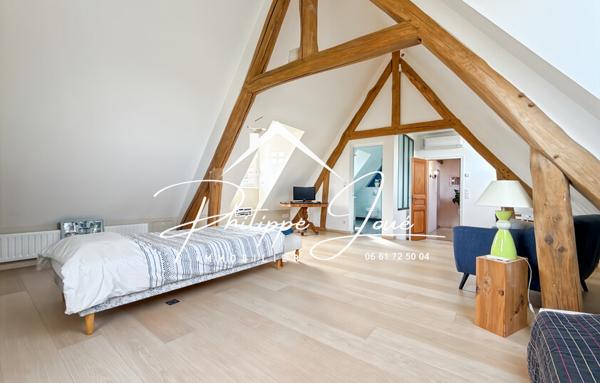 Maison 5 pièces de 170 m2 à St Denis les Sens 89100