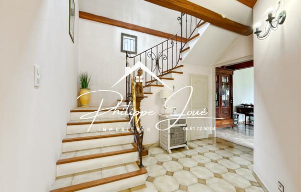 Maison 5 pièces de 170 m2 à St Denis les Sens 89100