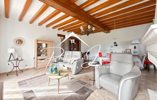 Maison 5 pièces de 170 m2 à St Denis les Sens 89100