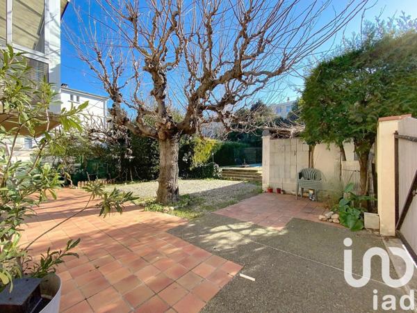 Maison traditionnelle 6 pièces de 119 m² à Avignon (84000)