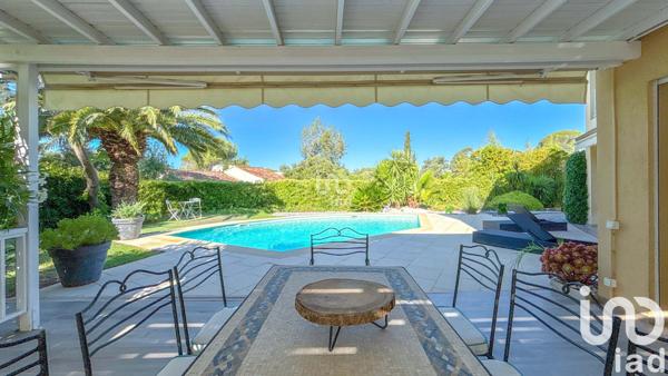 Maison à vendre 5 pièces 180 m² Saint-Raphaël