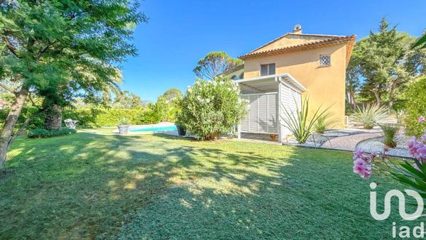 Maison à vendre 5 pièces 180 m² Saint-Raphaël