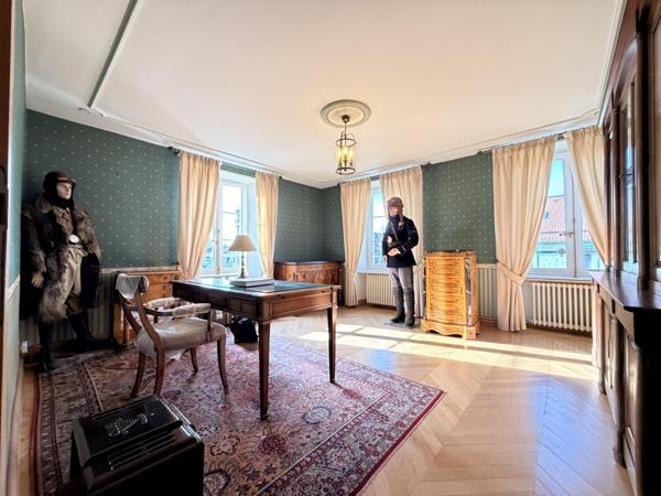 Maison Bourgeoise de 313 m² –  Idéale professions libérales ou paramédicales souhaitant partager un lieu - Centre-ville  d’Audincour