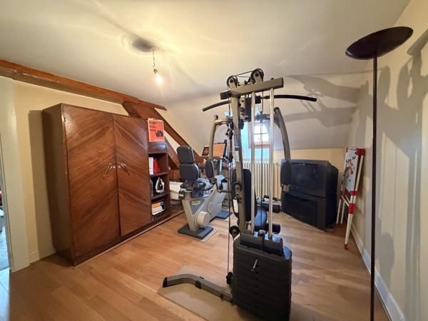 Maison Bourgeoise de 313 m² –  Idéale professions libérales ou paramédicales souhaitant partager un lieu - Centre-ville  d’Audincour