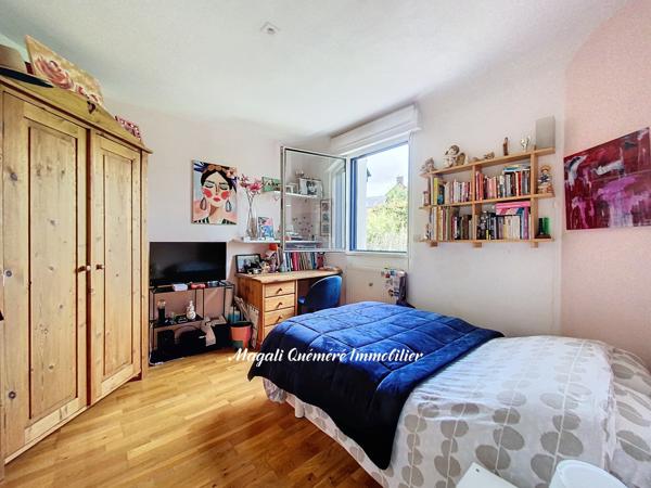 Talensac (35160) Dans un magnifique cadre de verdure - A 5 min de Montfort sur Meu 35160 - Moins de 30 min de Rennes 35000