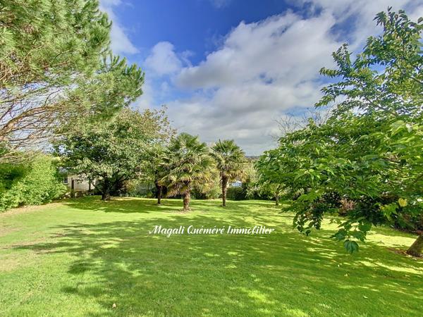 Talensac (35160) Dans un magnifique cadre de verdure - A 5 min de Montfort sur Meu 35160 - Moins de 30 min de Rennes 35000