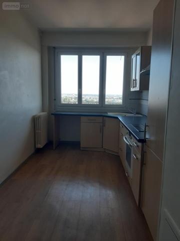 Appartement à vendre à Avrillé dans le Maine-et-Loire (49240), ref : 49009-1338