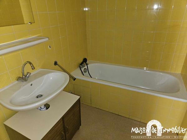 Location en centre-ville d'ARCHIAC - Appartement 3 Pièces - 58m²