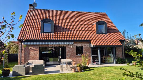 Maison individuelle en semi plain pied sur 752m2