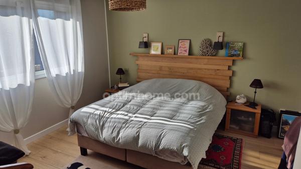 Maison individuelle en semi plain pied sur 752m2