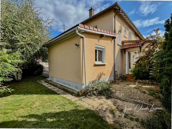 Vierzon (18100) Maison de trois chambres, quartier Bourgneuf