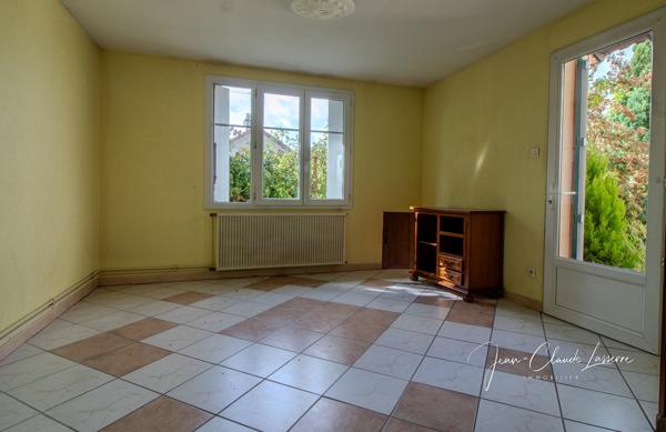 Vierzon (18100) Maison de trois chambres, quartier Bourgneuf