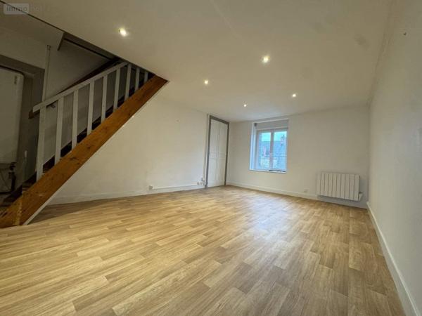 Appartement à louer à Cherbourg-en-Cotentin dans la Manche (50130), ref : 045/1713