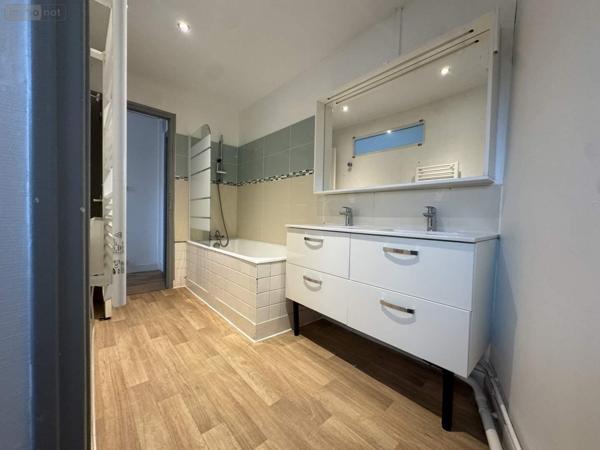 Appartement à louer à Cherbourg-en-Cotentin dans la Manche (50130), ref : 045/1713