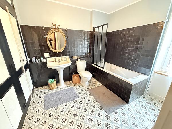 Maison de ville à Laval 5 pièce(s) 100 m2