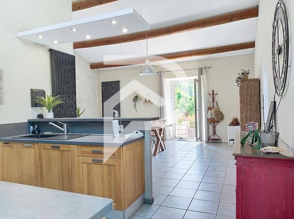 Maison 10 pièces 266 m2
