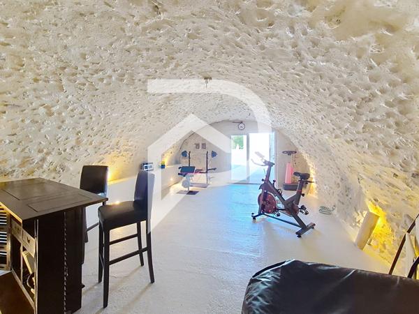 Maison 10 pièces 266 m2