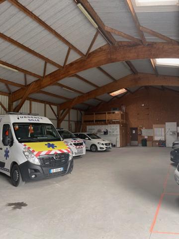 Sillé-le-Guillaume (72140) LOYER OFFERT LES 3 PREMIERS MOIS - ATELIER 350 M² !!