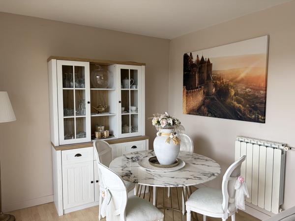 Appartement à louer 710 € CC CARCASSONNE 4 p 83 m² DPE D