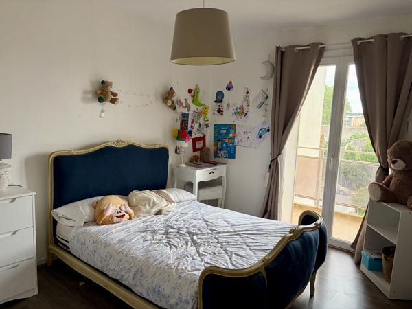 Appartement à louer 710 € CC CARCASSONNE 4 p 83 m² DPE D