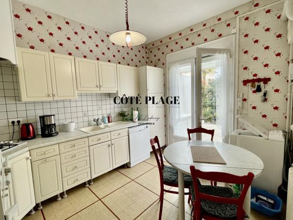 Royan (17200) ROYAN MAison 175m2 jardin garage PLAGE du CHAY au prix de 667.800€ HAI