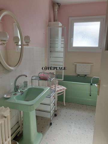 Royan (17200) ROYAN MAison 175m2 jardin garage PLAGE du CHAY au prix de 667.800€ HAI