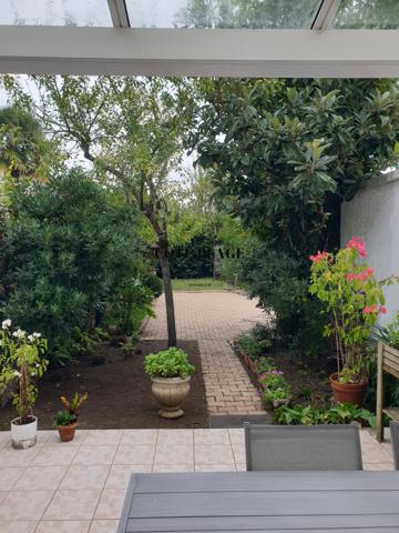 Royan (17200) ROYAN MAison 175m2 jardin garage PLAGE du CHAY au prix de 667.800€ HAI