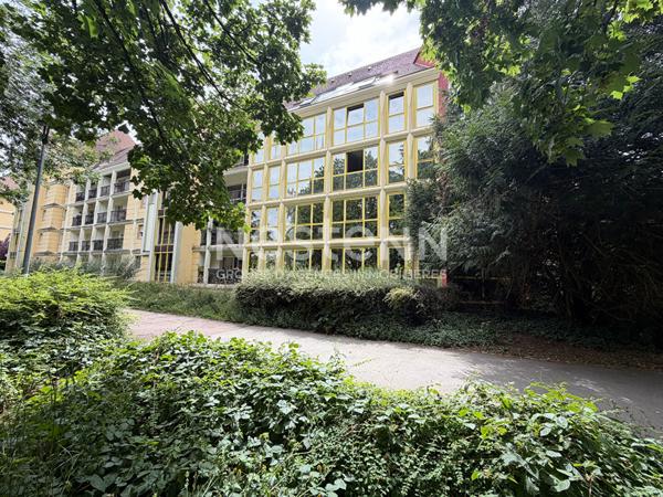 Appartement sans travaux plus de 75m², 2 chambres, ascenseur, vue sur le Port du Canal - Dijon