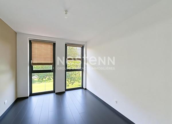 Appartement sans travaux plus de 75m², 2 chambres, ascenseur, vue sur le Port du Canal - Dijon