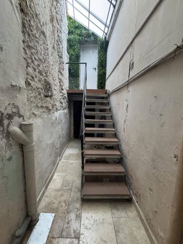 Maison rénovée avec terrasse et garage au Péage-de-Roussillon