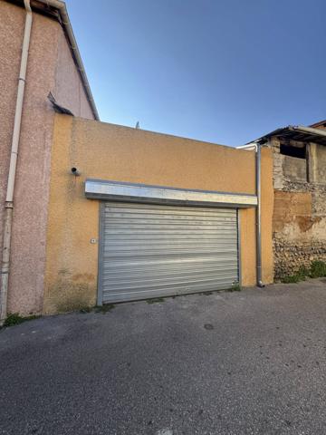 Maison rénovée avec terrasse et garage au Péage-de-Roussillon