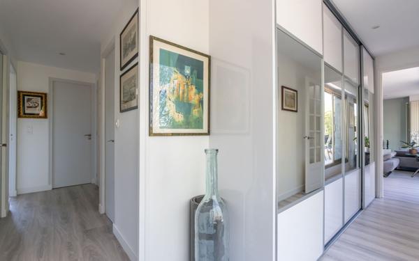 Appartement à vendre    4 pièces • 98,23 m2 Saint-Maur-des-Fossés