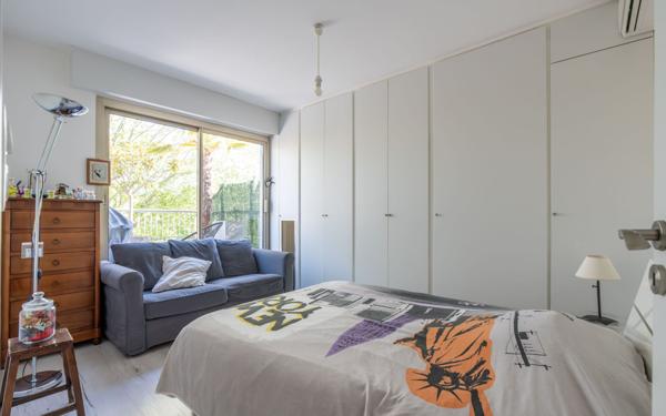 Appartement à vendre    4 pièces • 98,23 m2 Saint-Maur-des-Fossés