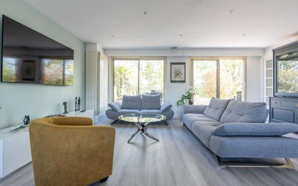 Appartement à vendre    4 pièces • 98,23 m2 Saint-Maur-des-Fossés